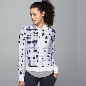 Lululemon jacket EUC